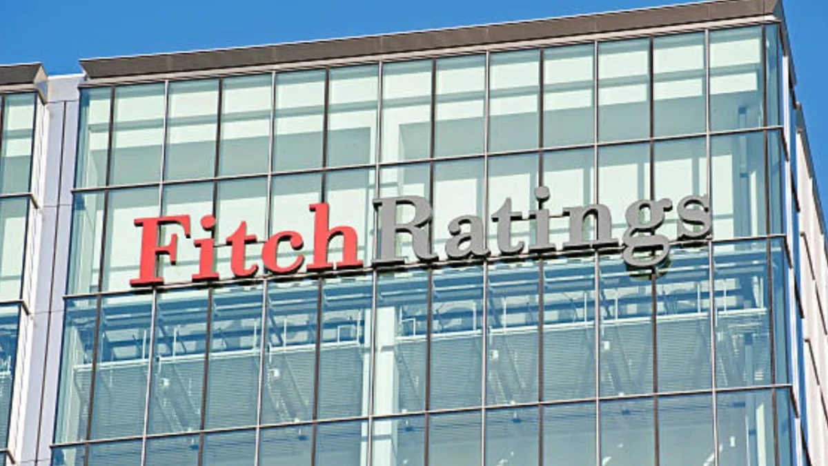 Fitch advierte que el presupuesto de 2026 suaviza el ritmo de consolidación fiscal