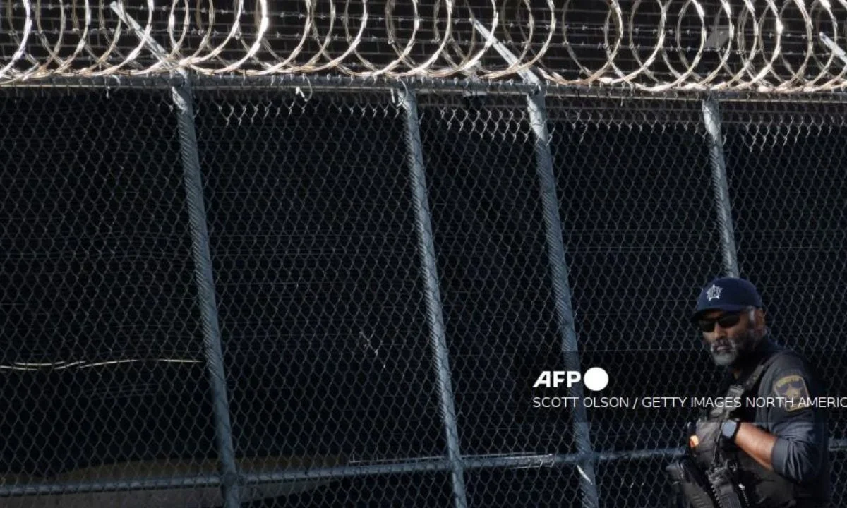 De los 475 detenidos en redada de Georgia, 300 son surcoreanos