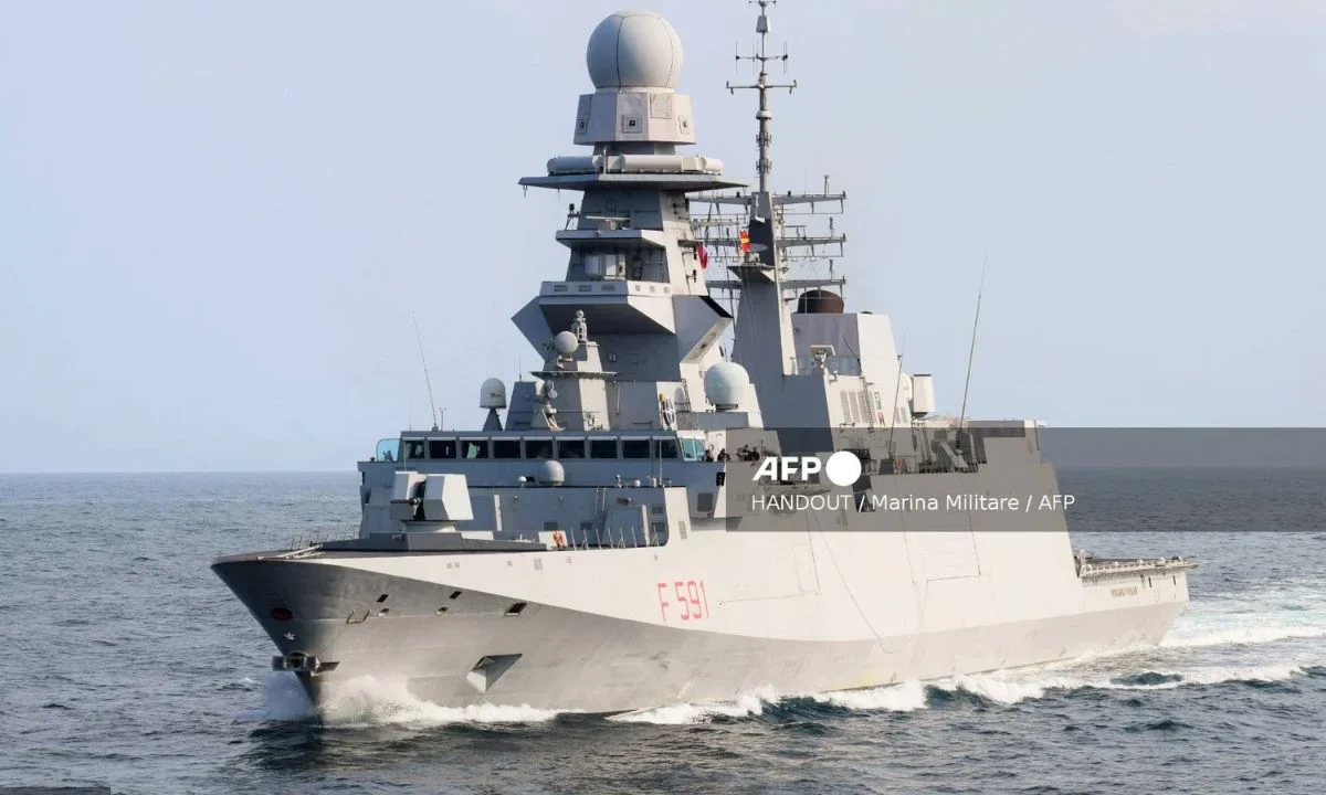 Marina italiana envía barco de guerra para escoltar a la Flotilla