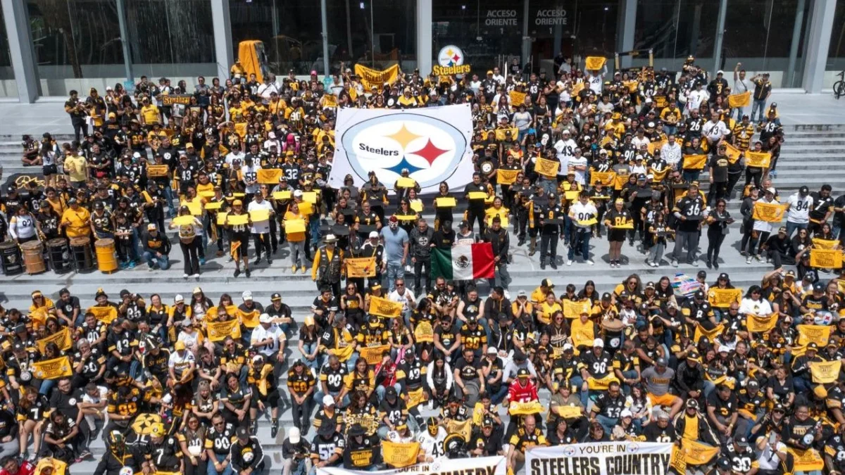 18 años tiene Mike Tomlin como entrenador en jefe de Steelers, en los que Pittsburgh nunca ha tenido una campaña perdedora, pero sí un récord de 8-11 en postemporada en ese período