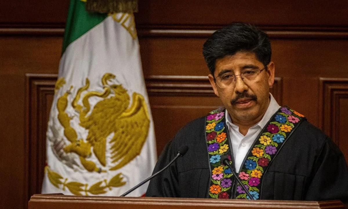 El segundo presidente indígena en la historia de la SCJN , Hugo Aguilar, convocó a los ministros a una sesión privada para definir a los tres integrantes del Órgano de Administración Judicial. 