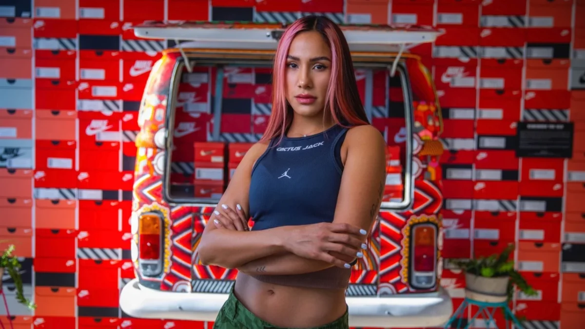 Karina Celis es una bailarina profesional con más de una década de trayectoria.