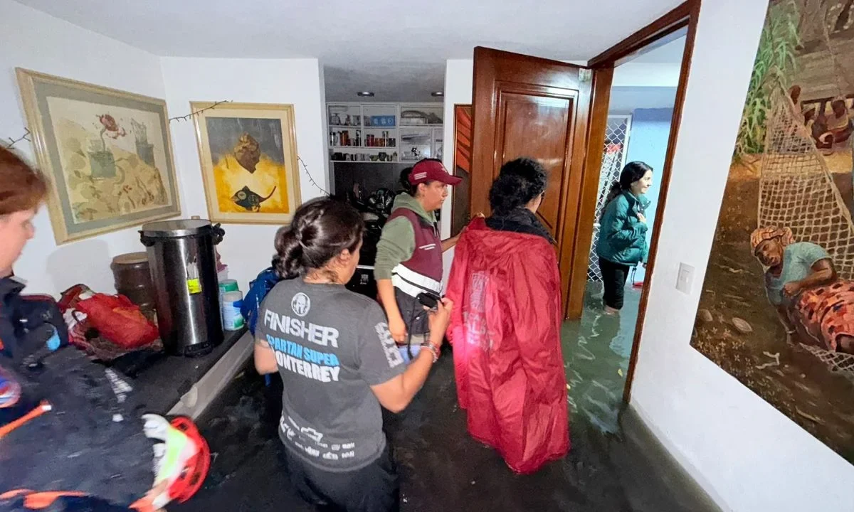 Daños. La alcaldía Tlalpan fue una de las más dañadas por las lluvias, por lo que su titular recorrió zonas inundadas.