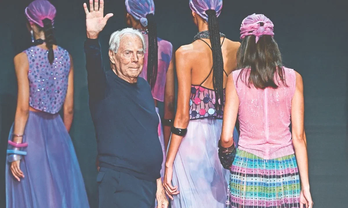 El funeral del diseñador será privado, aunque se abrirá una capilla ardiente al público el fin de semana en el Armani Teatro.