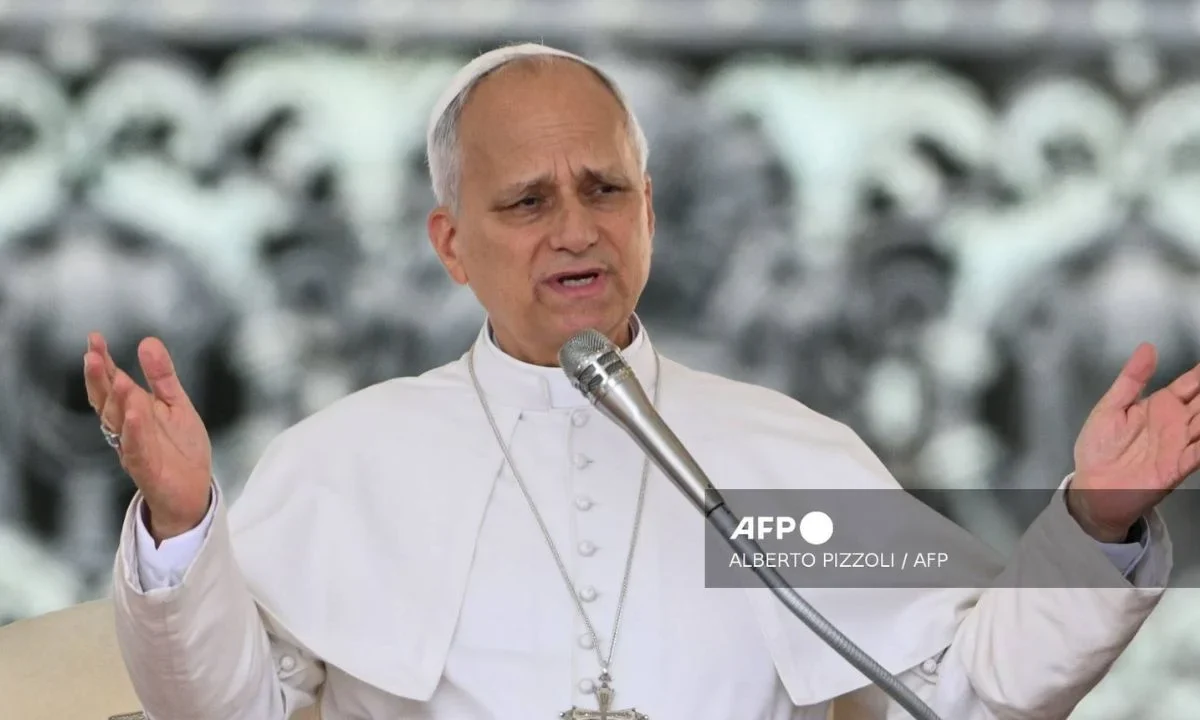 Papa León XIV descarta cualquier reforma sobre diaconisas y fieles LGBTQ+
