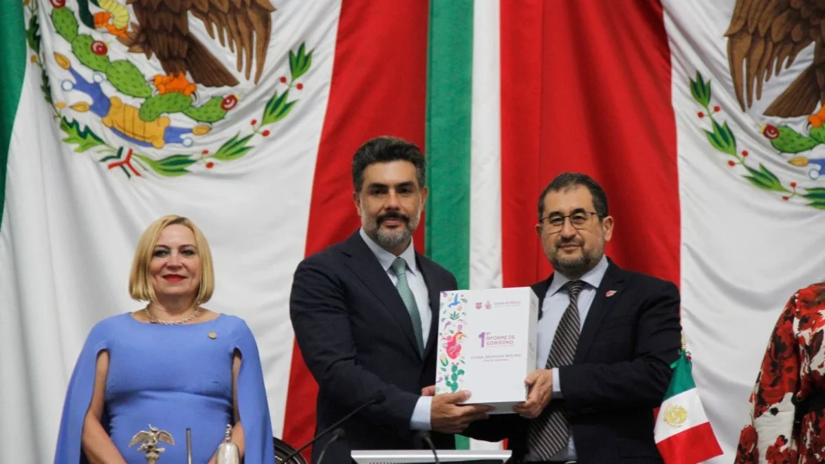 Tiempo. Tras recibir el Primer Informe de labores, las y los diputados locales esperarán 42 días para recibir a la mandataria capitalina.  