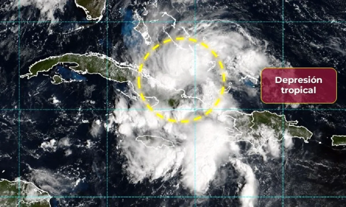 La Depresión Tropical Nueve, se desplaza hacia la costa este de Estados Unidos sin representar riesgo para México.