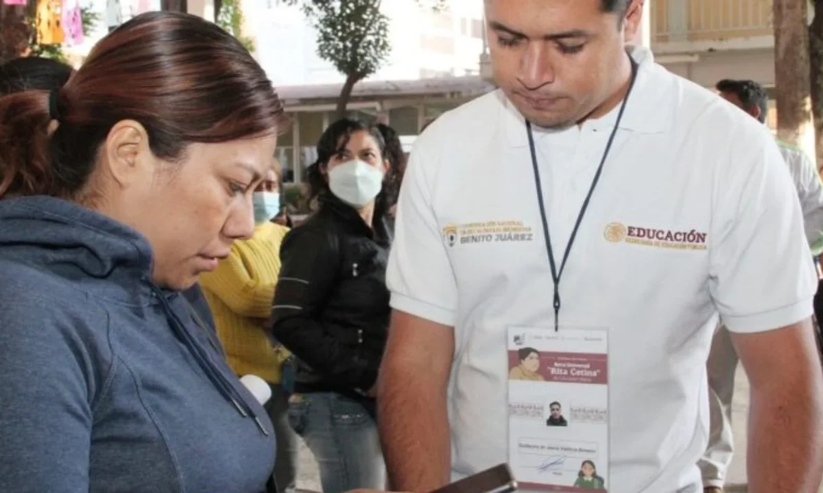 La Beca Rita Cetina, abrió un nuevo periodo de registros en línea para estudiantes que ingresaron apenas a la secundaria pública