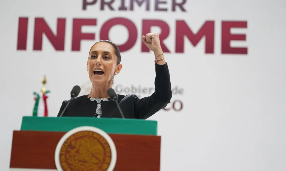 Palacio Nacional. Entre los invitados especiales en su Primer Informe de Gobierno de la presidenta Sheinbaum estuvo el magnate Carlos Slim y el secretario de Organización de Morena, Andrés Manuel López Beltrán. 