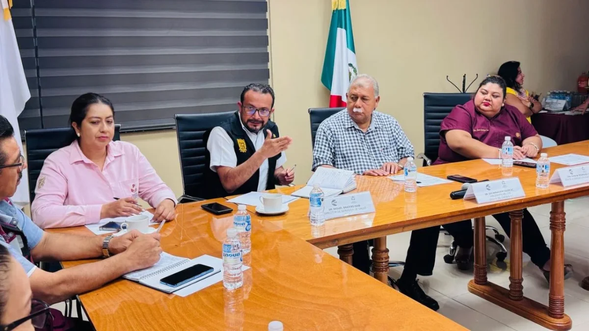 Servicios de Salud y y Consejo Coordinador Empresarial de Carmen acordaron impulsar cobertura de vacunación.