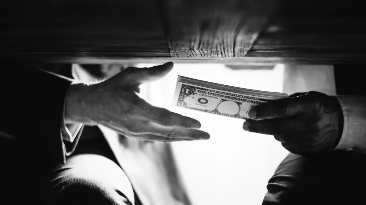 La plataforma XY Booster habría captado hasta 2 mil millones de pesos de inversionistas particulares a través de promesas de rendimientos.