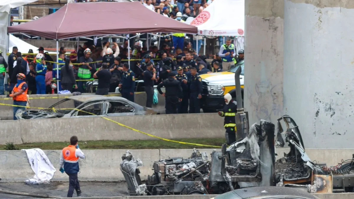Explosión de pipa de gas en Puente de la Concordia