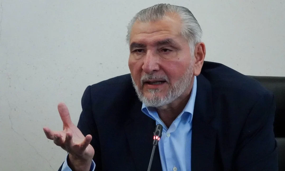 'Aquí no cubrimos a nadie': Sheinbaum sobre Adán Augusto López