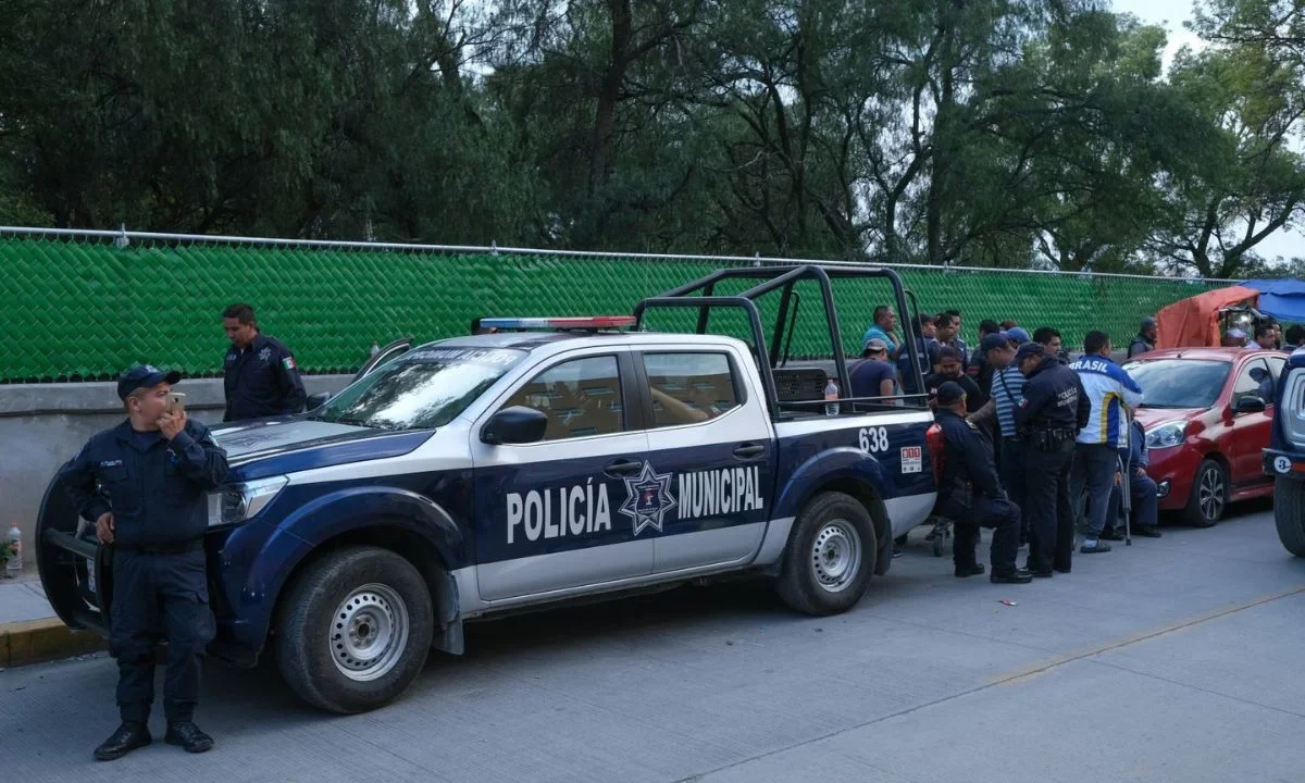 Arman grupos de autodefensa por creciente inseguridad en Ixtapaluca, Estado de México.