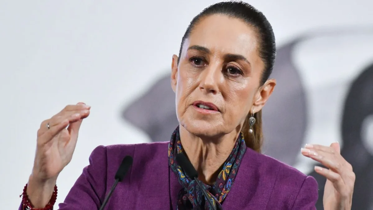 Asegura Sheinbaum que no se mete en la vida del Congreso, pide elevar el debate