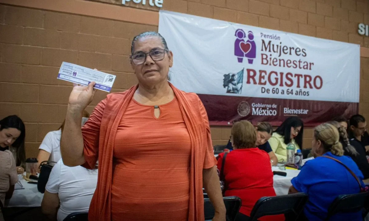 ¿Cuándo entregarán tarjetas a nuevas beneficiarias de la Pensión Mujeres Bienestar?