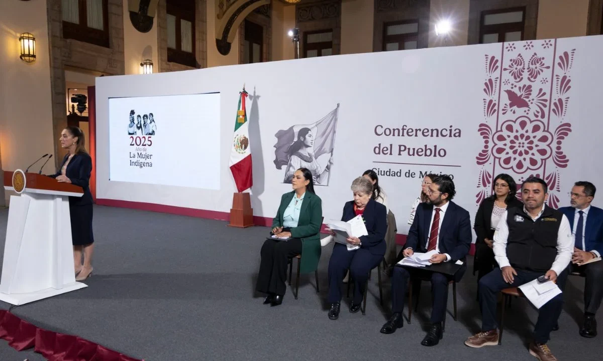 Destacan avances en programas como 'Jóvenes Construyendo el Futuro' y la 'Escuela es Nuestra'