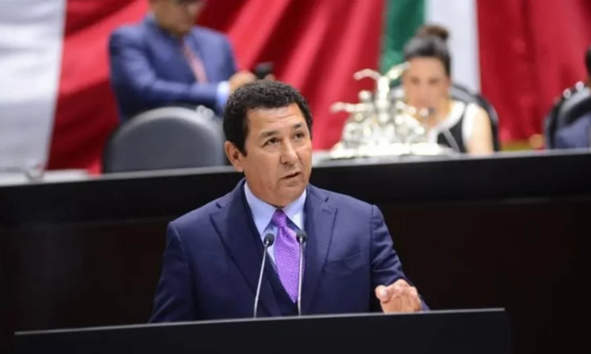 El diputado Mario Alberto López Hernández negó que su Visa para ingresar a Estados Unidos haya sido revocada.