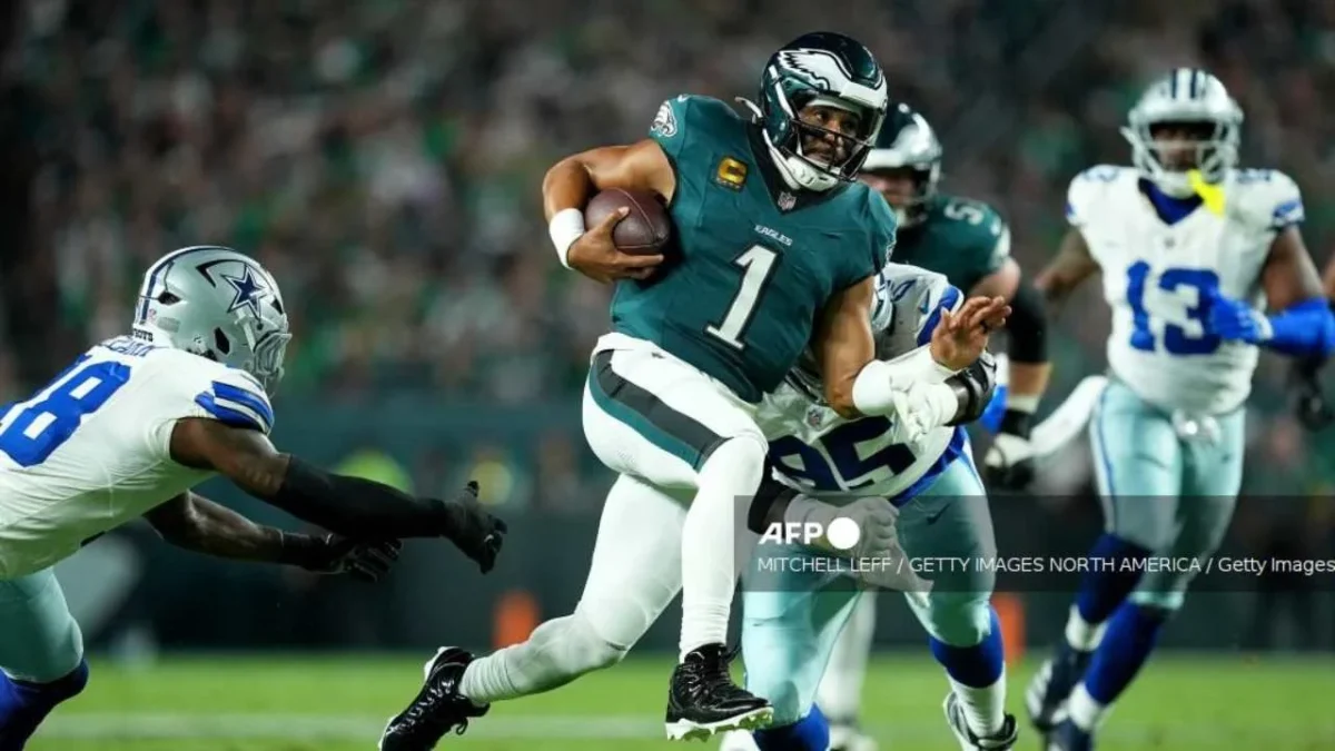 Philadelphia Eagles logra accidentado triunfo ante Dallas en el comienzo de la nueva temporada de la NFL.