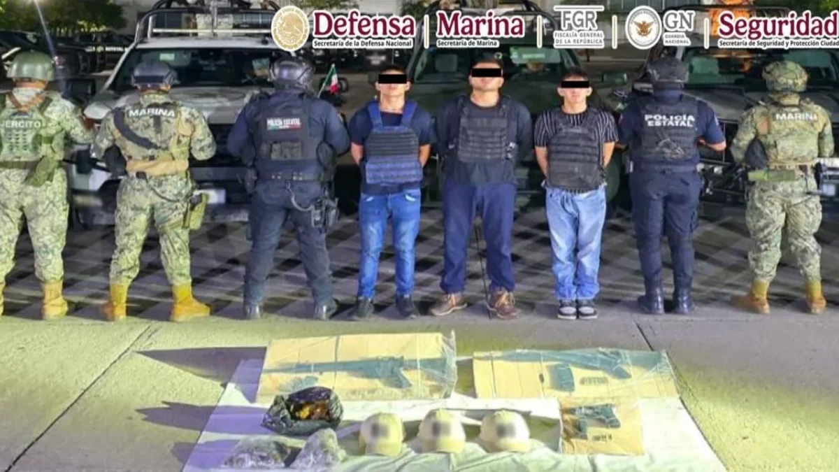 Agentes federales aseguraron en Tabasco a “El Chupón”, “El Técnico” y “El Sombra”, señalados como extorsionadores de comerciantes.