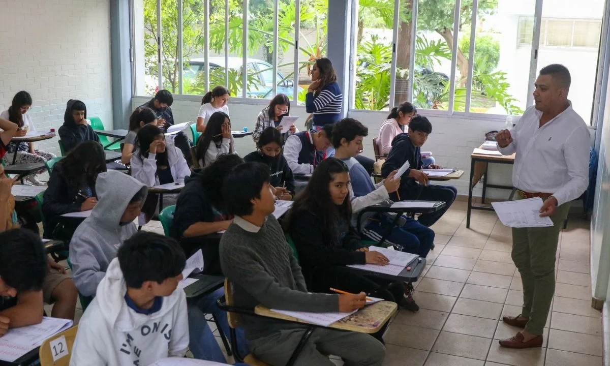 La primera generación del Bachillerato Nacional de la SEP tendrá la oportunidad de estudiar carreras técnicas. Conoce la oferta y elige.