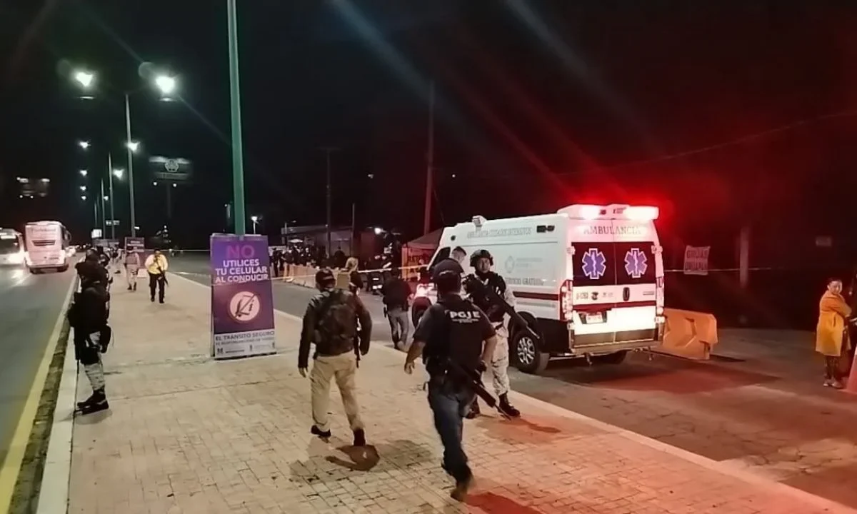 El policía municipal Vidal Brígido Guzmán murió luego de un ataque armado ocurrido en el bulevar Industrial en Uruapan, Michoacán.