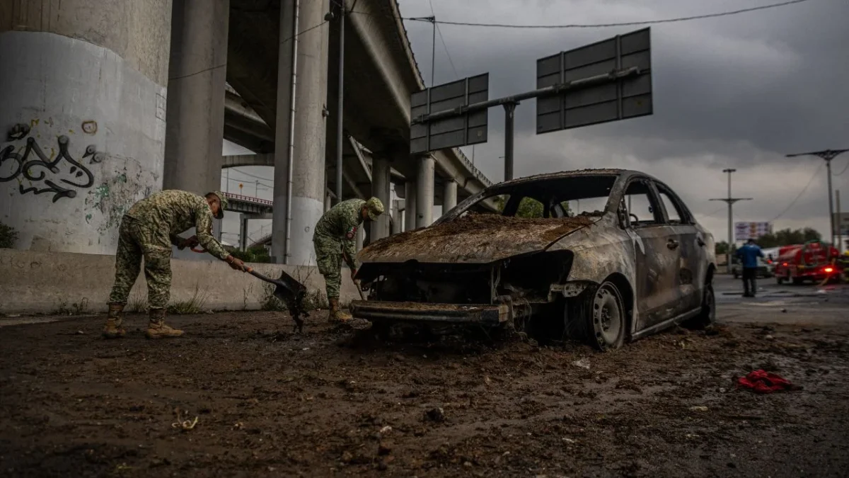 Explosión de pipa de gas en Puente de la Concordia causa pánico, deja muertos y heridos.