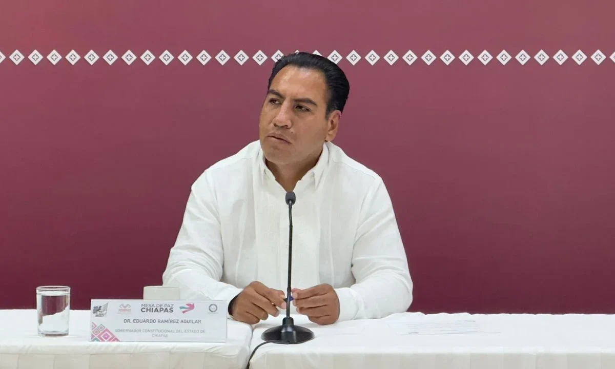 Eduardo Ramírez, gobernador de Chiapas, solicitó apoyo por instrumentos musicales provenientes de Suiza.