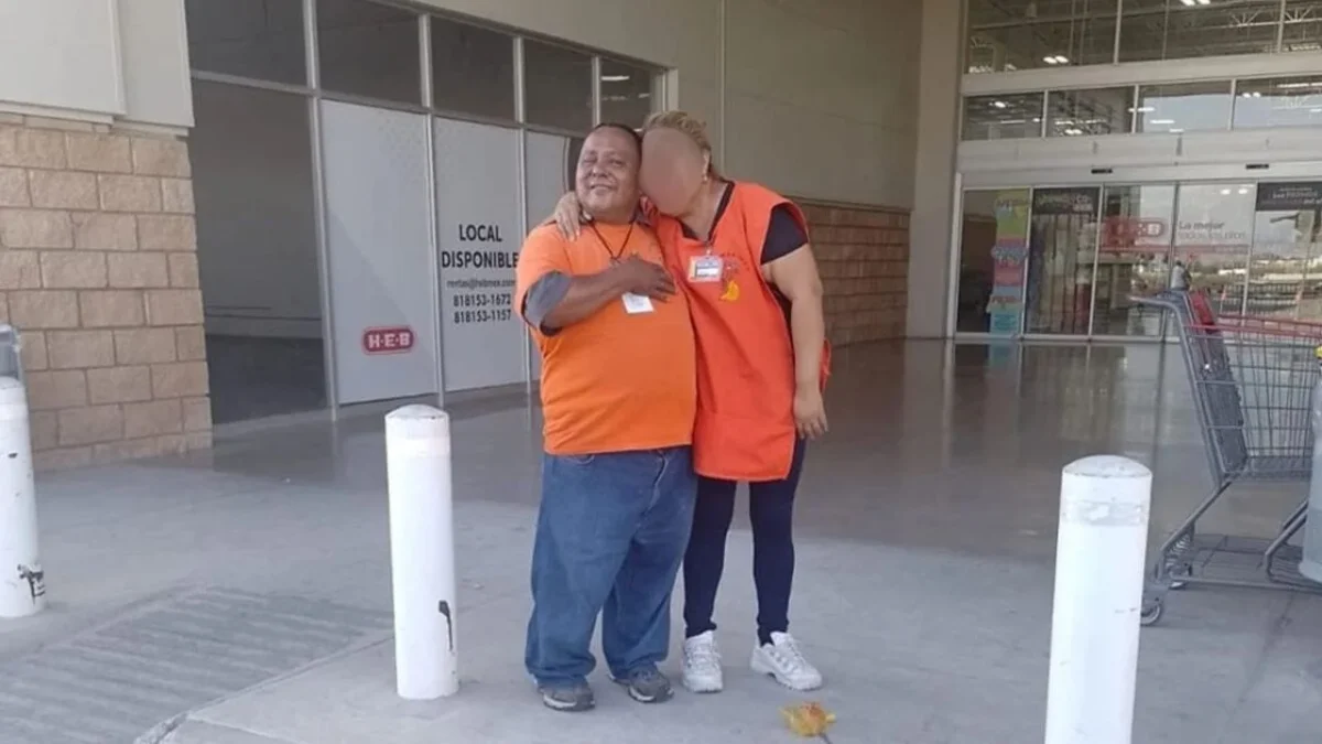 HEB se pronuncia tras la muerte de Carlos Gurrola
