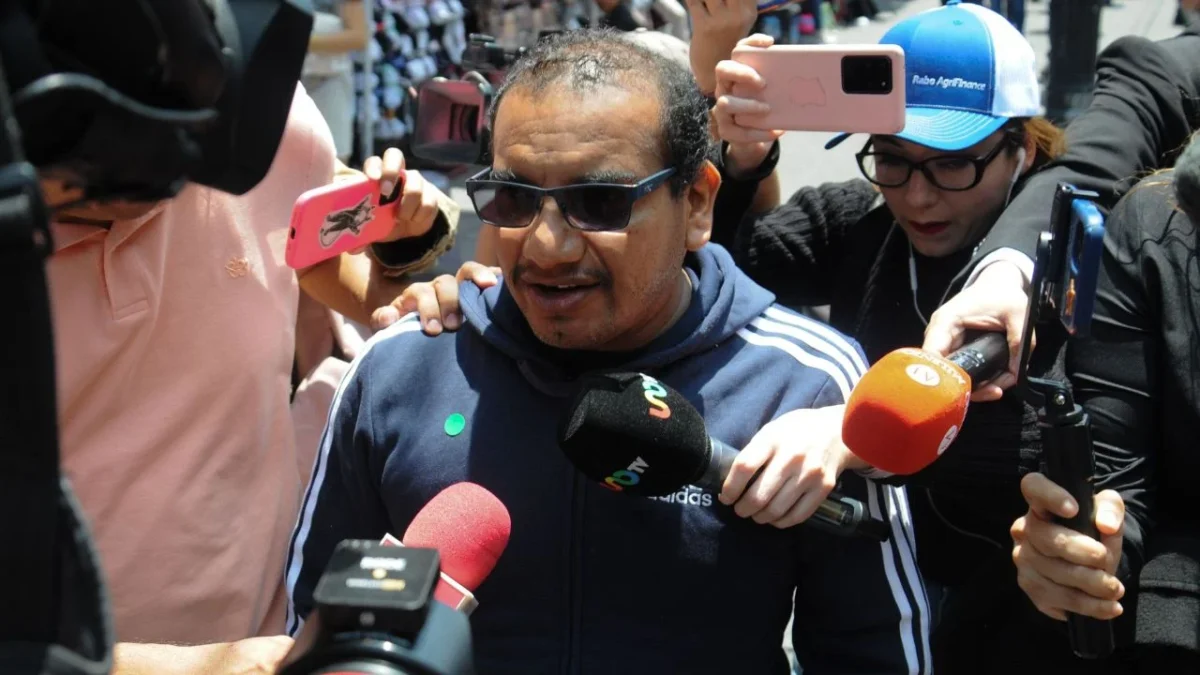 Hugo Aguilar integra a exabogado de las familias de los 43 a la SCJN