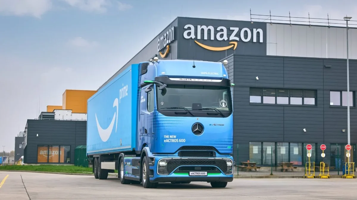 La compañía acordó pagar 2,500 mdd de multa por prácticas engañosas para inscribir a los consumidores en Amazon Prime.