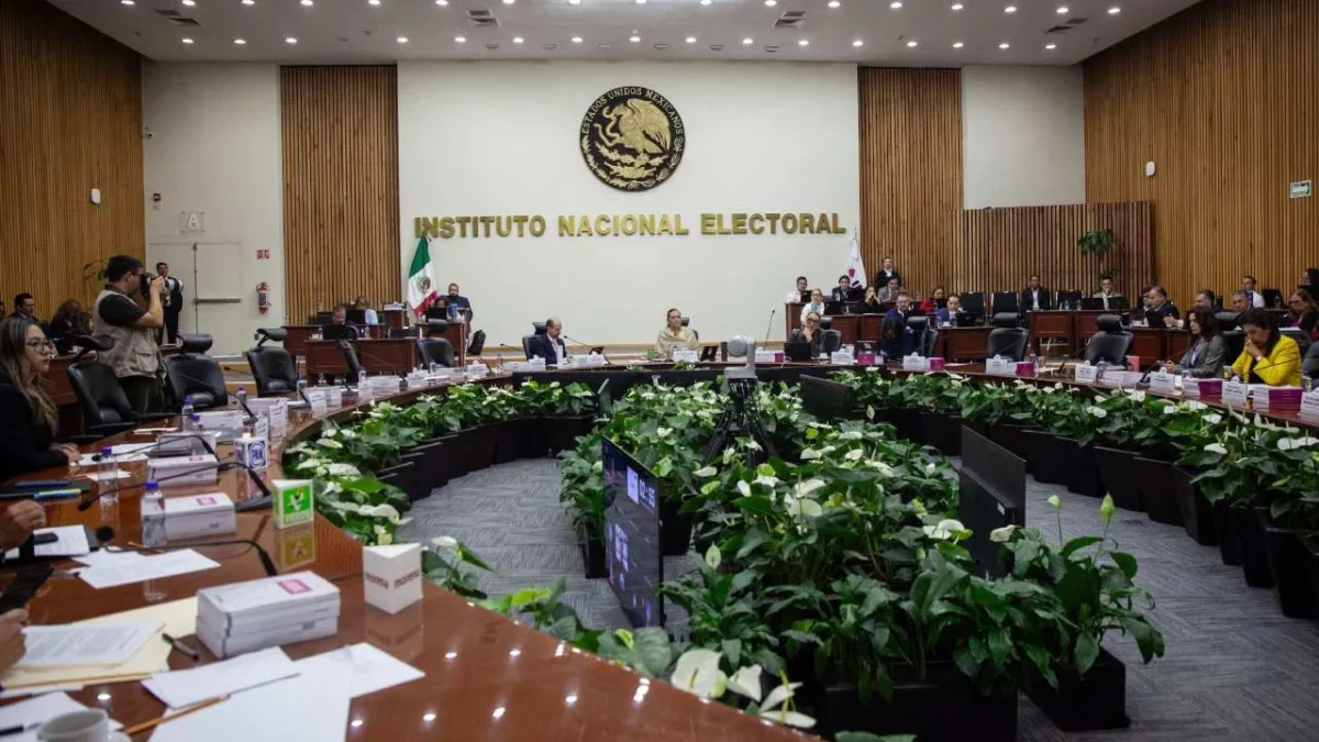 El INE inició hoy con la estrategia de transformación digital, que incluye una credencial para votar en formato digital.