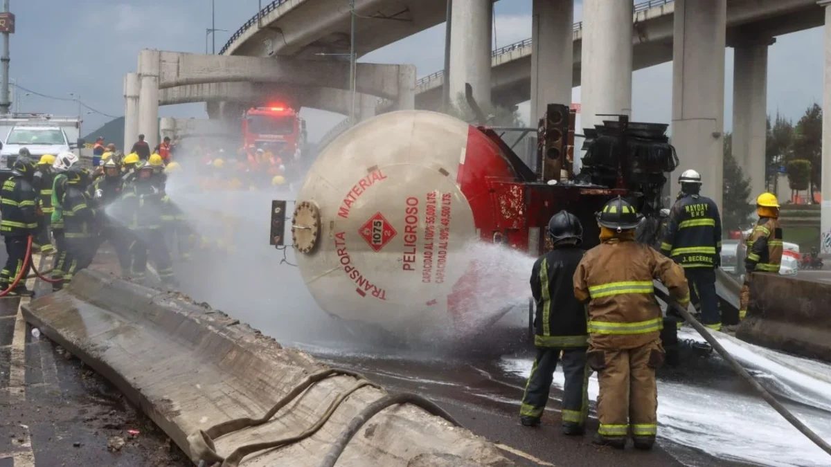 Víctimas por explosión de una pipa de gas en Puente de la Concordia, aumentó; entre ellas hay una joven embarazada y un menor de 6 meses.