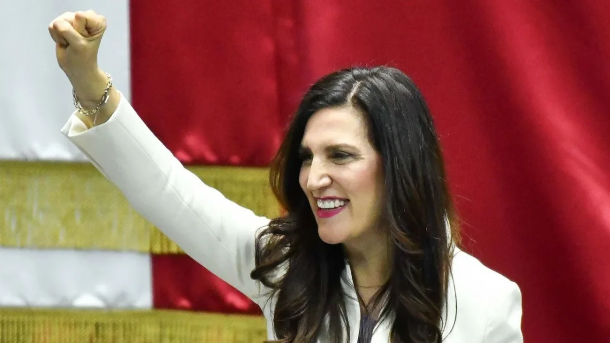La diputada Kenia López Rabadán externó que estará atenta y respetuosa ante una invitación en las fiestas patrias.