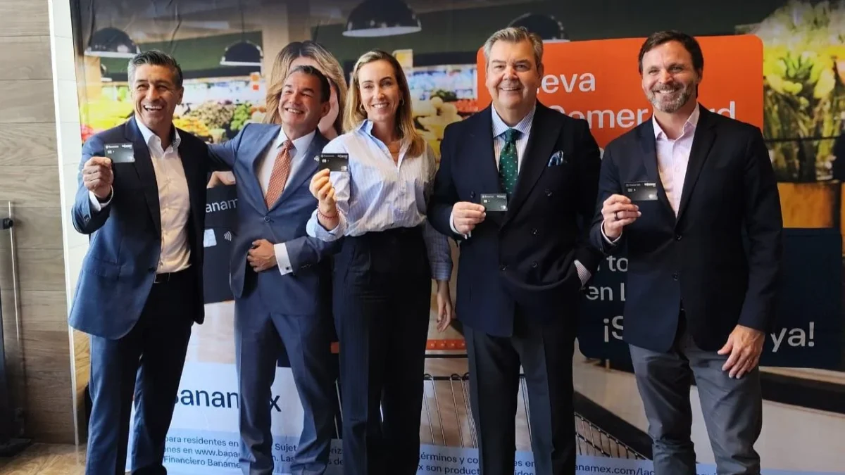 La Comer y Banamex hacen alianza para ampliar presencia financiera