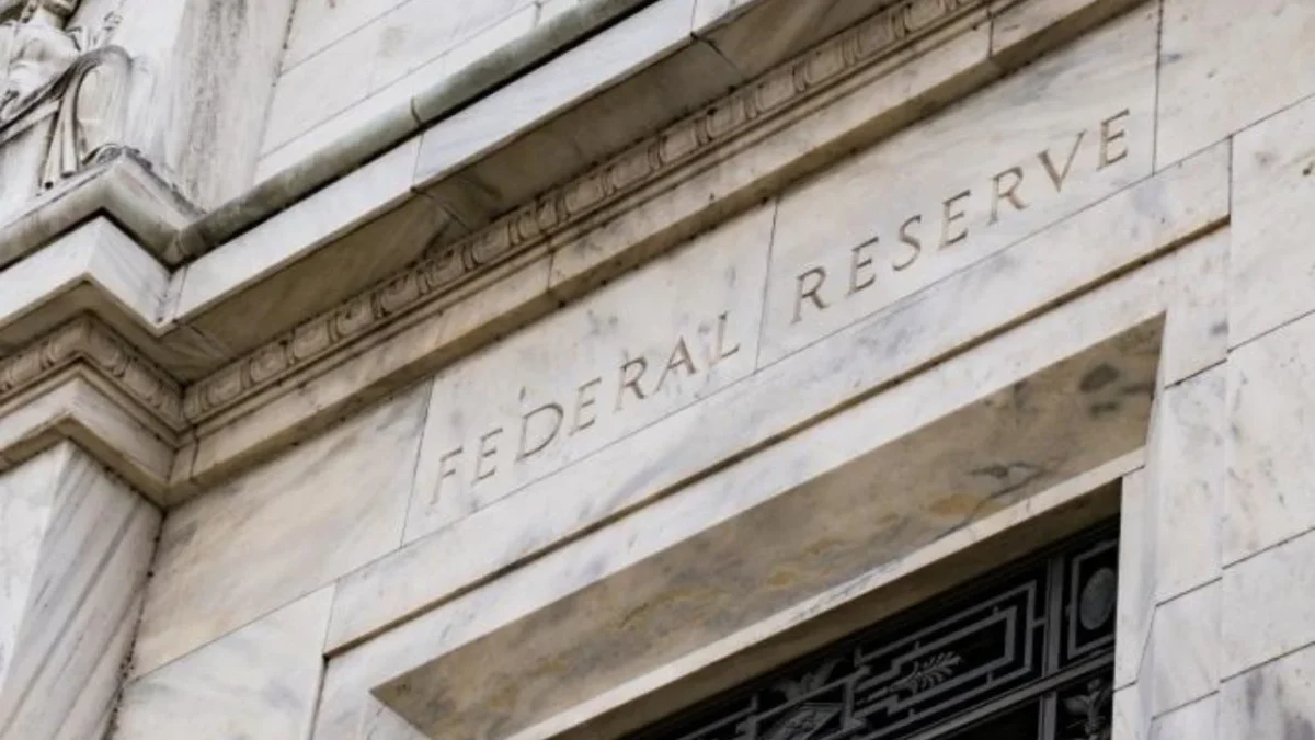 La FED recorta la tasa de referencia de Estados Unidos