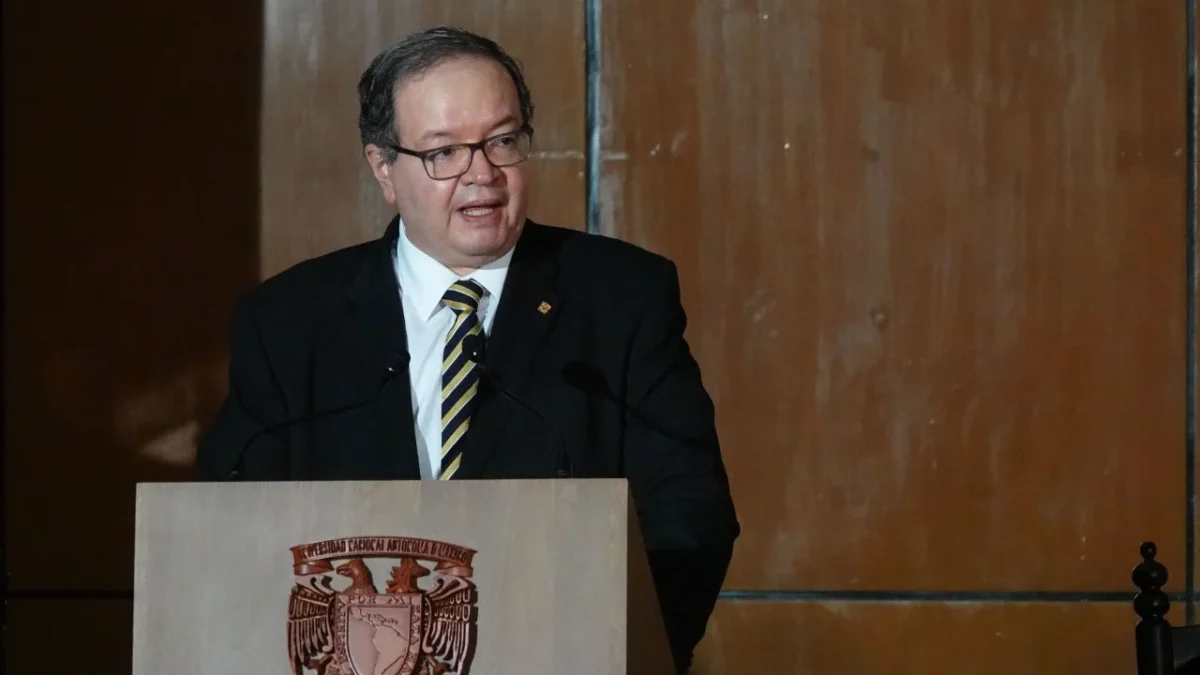 La UNAM está de luto: Leonardo Lomelí tras incidente en CCH Sur