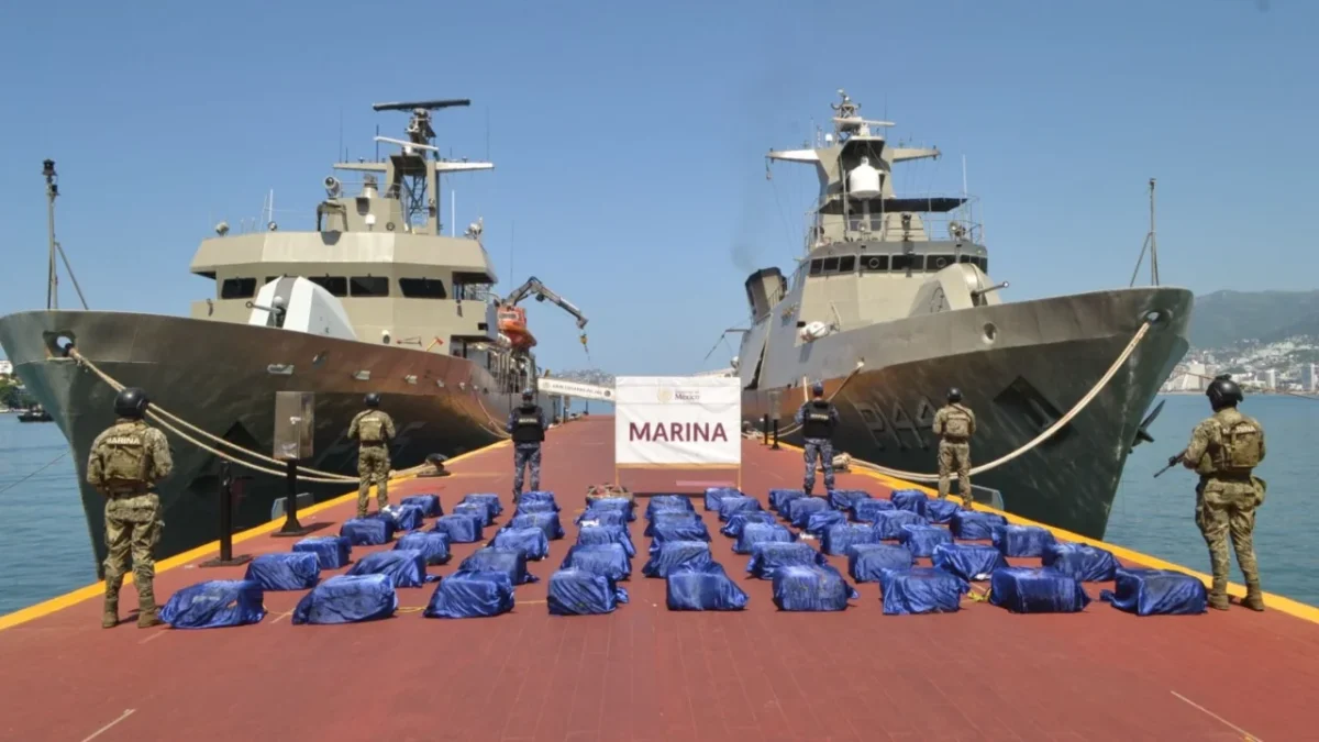 Autoridades de la Marina confiscaron 1.6 toneladas de cocaína en Acapulco, parte de 48 toneladas aseguradas durante el sexenio.