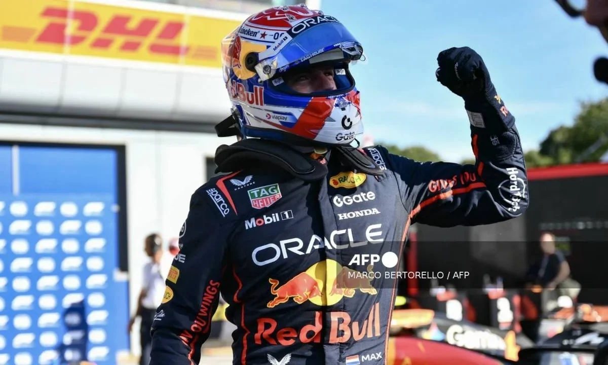 Max Verstappen, de Red Bull, sorprende a los McLaren y logra la 'pole' del GP de Italia.