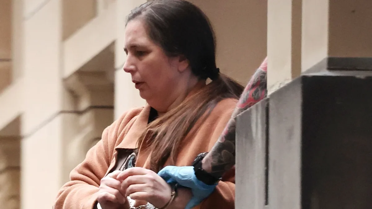 Erin Patterson fue sentenciada a 33 años de prisión por el asesinato de tres familiares mediante hongos venenosos.