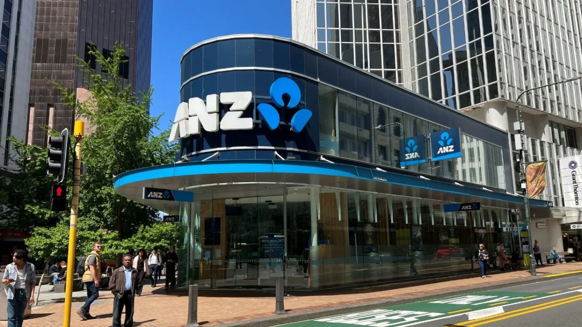 El ANZ, uno de los grandes bancos de Australia, acordó pagar una multa de 240 mdd por "conducta inapropiada generalizada".