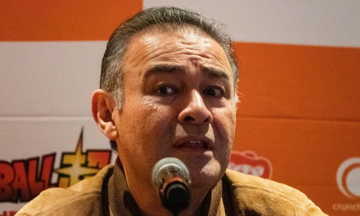 Mario Castañeda canceló su participación en la Comic Con de Ecuador debido a que falleció su madre.