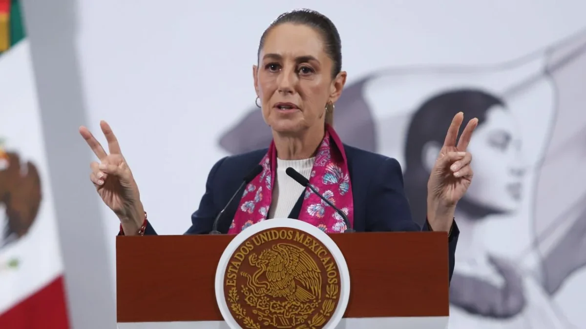 'Nadie se va a quedar desamparado': Sheinbaum a damnificados por inundaciones en Neza
