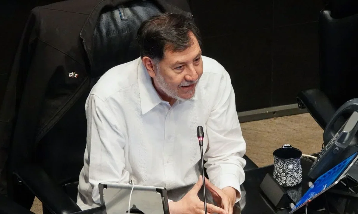 El actual Senador de Morena, Gerardo Fernández Noroña, aseguró que hará oficial con un oficio a la FGR su decisión de no recibir protección.