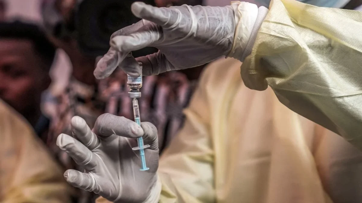 La OMS anunció este viernes que el mpox dejó de ser una urgencia de salud pública internacional ante la caída del número de casos y muertes.
