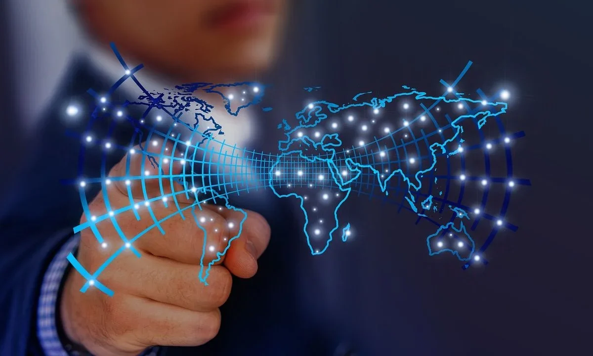Organización Mundial del Comercio reporta que IA promete impulsar el comercio global.