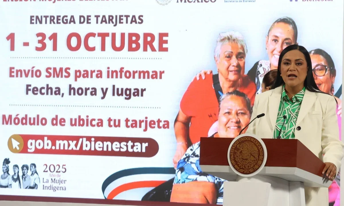 La secretaria Ariadna Montiel informó sobre la entrega de pensiones y apoyos de Programas de Bienestar a comunidades indígenas en México.