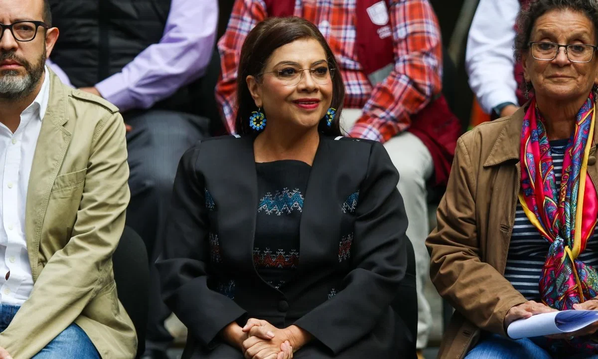 Reconocen a Clara Brugada con el premio 'Pergamino de Honor 2025'