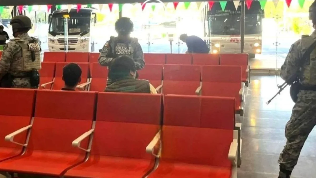 Autoridades lograron rescatar a 2 adolescentes de 16 años, originarios de Neza; un grupo delictivo intentaba reclutarlos.