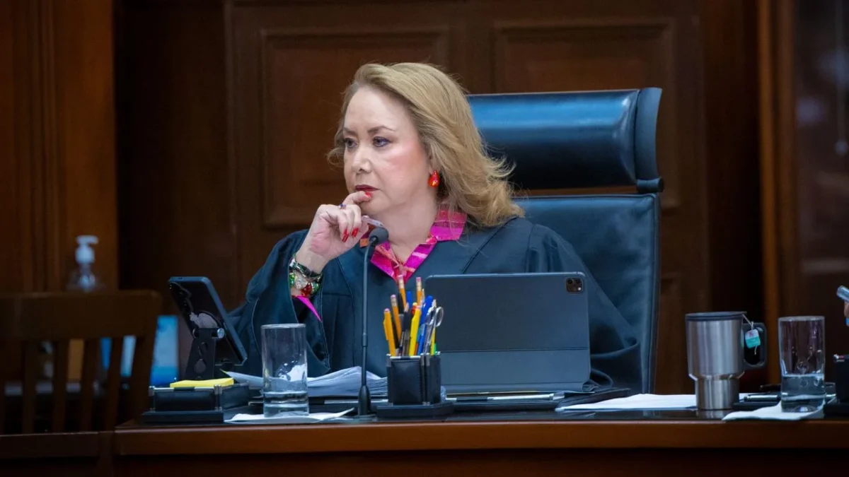 La nueva SCJN avala proyecto de la ministra Yasmín Esquivel sobre salud mental en el estado de Chihuahua.